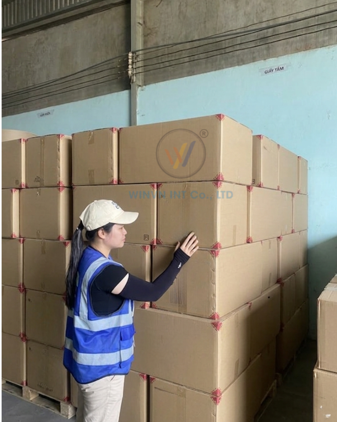 Warehouse export floor